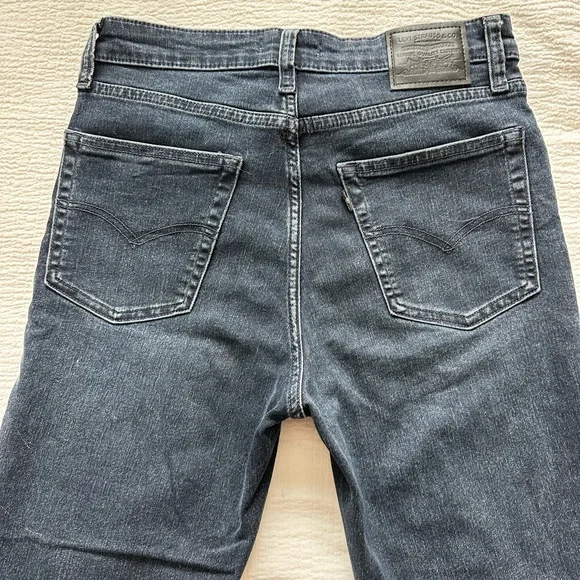 Levi's 725 Slit Bootcut Jeans - Picture 8 of 13